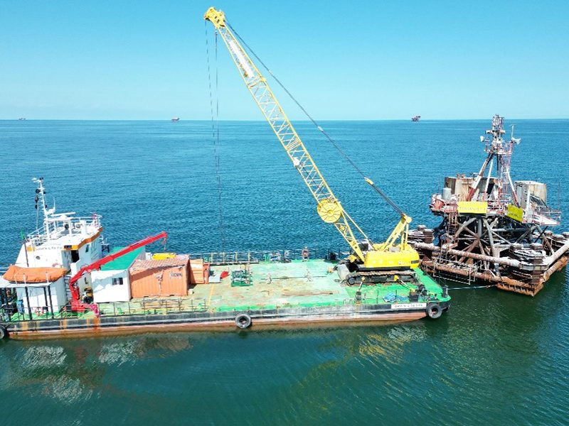 Decomissioning and removal e disposal of offashore...